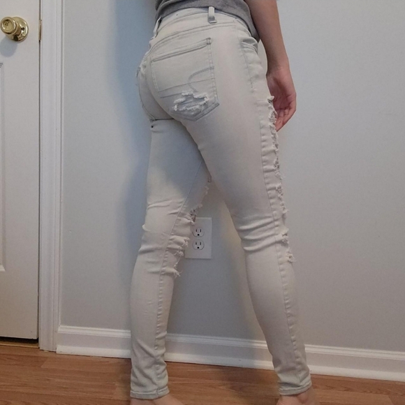 Low Rise Ripped Jeggings - Picture 5 of 5